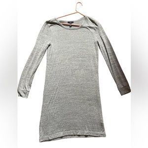 Gap Knee-length Long-Sleeve Dress Size: Medium